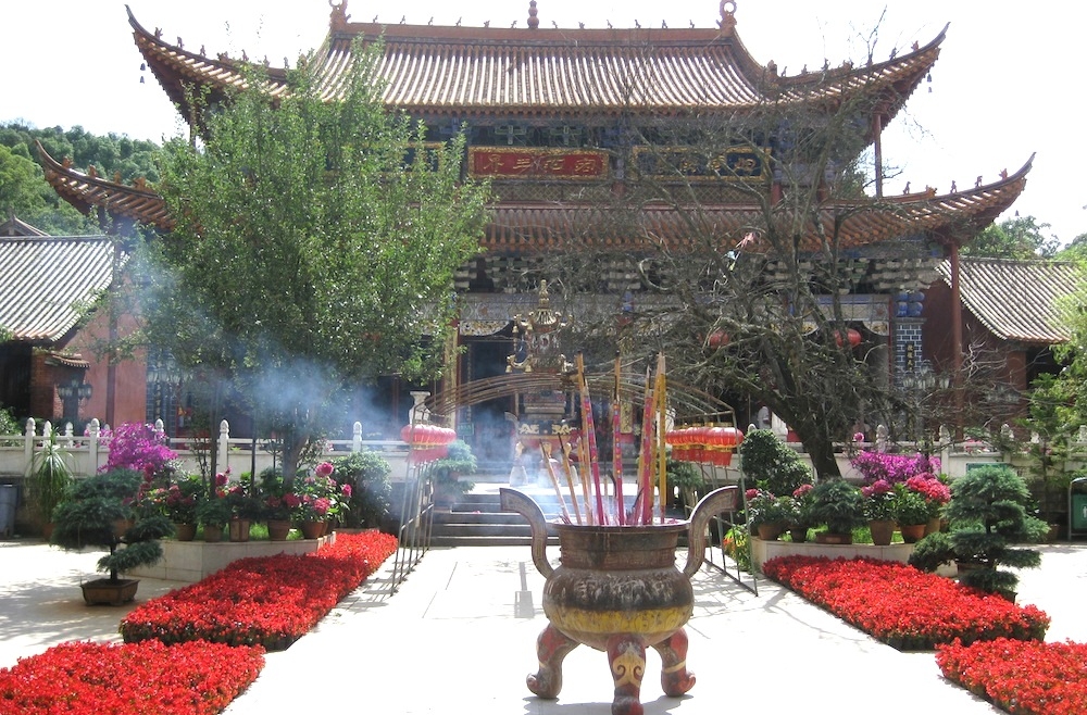 Qiongzhu Si (Bamboo Temple)